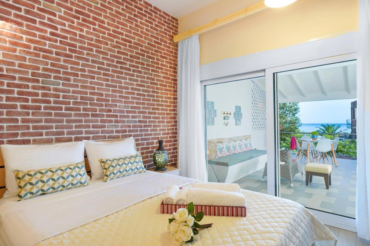 Golden Beachside Terrace Chrysi Ammoudia Exteriér fotografie